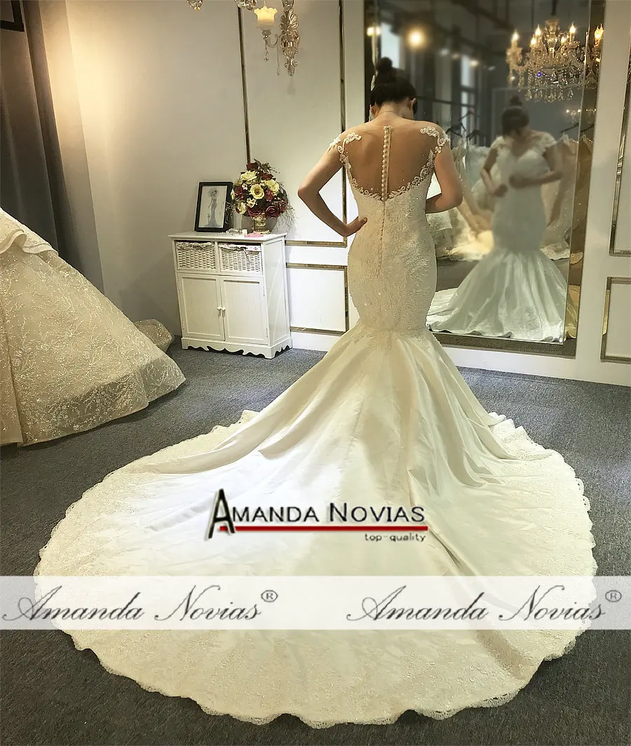Новое атласное свадебное платье русалки с кружевами Africa Weddings Изображение 3